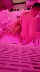 上海真实夫妻截取活动一小部分（招上海单男随缘）