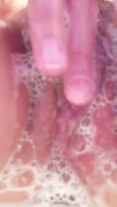 骚妻自慰